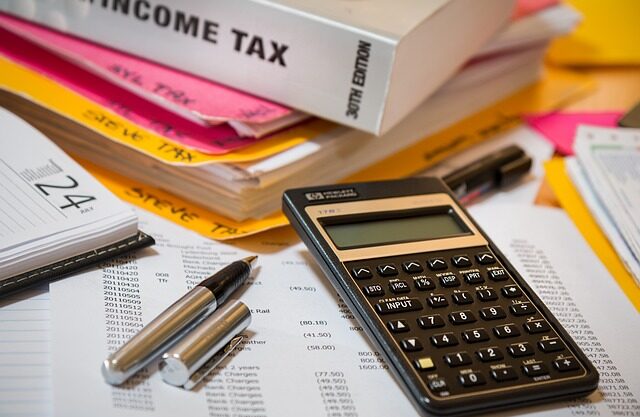 income tax, calculator, accounting, financial, paperwork, tax, finance, taxes, calculate, economy, planning, income, investment, irs, budget, business, money, office, income tax, accounting, tax, tax, tax, tax, tax, taxes, taxes, budget
